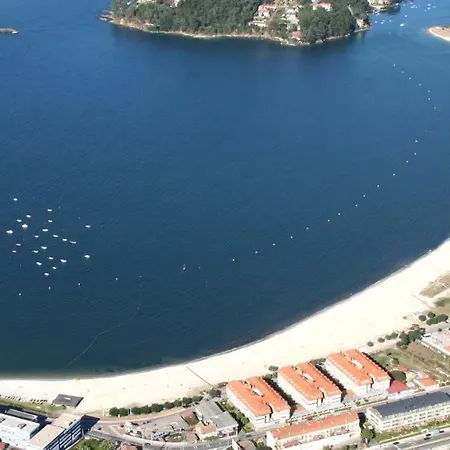 Preciosa Casa En El Casco Historico De Vakantiehuis Baiona